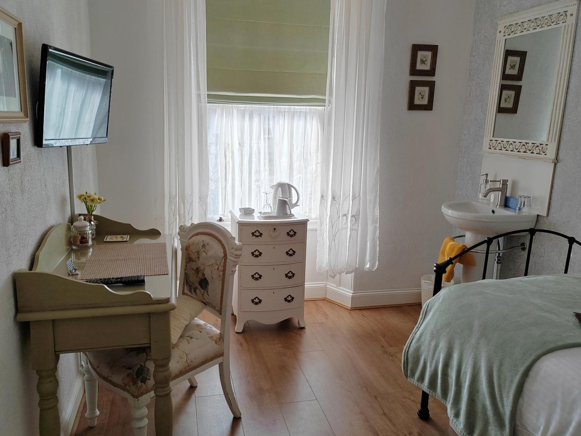 Puddle Duck Lodge - Adults Only Bowness-on-Windermere Oda fotoğraf