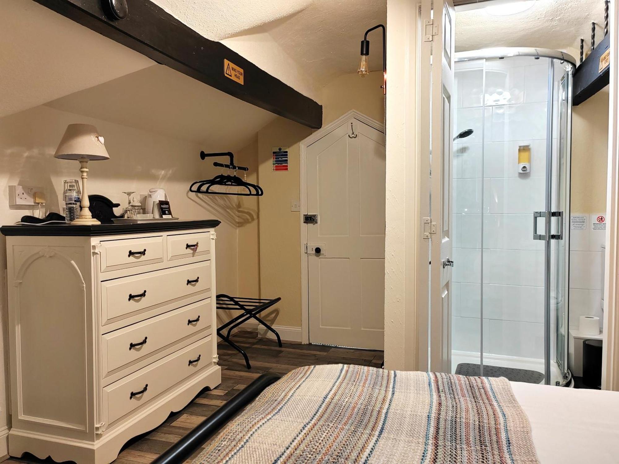 Puddle Duck Lodge - Adults Only Bowness-on-Windermere Oda fotoğraf
